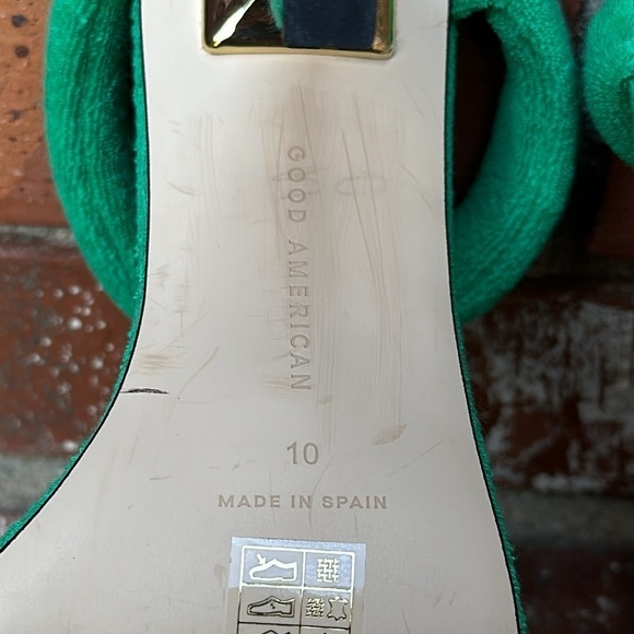 Good American Women's Terry Slip On Green & Gold High Heel Sandals Size 10 - Picture 8 of 8